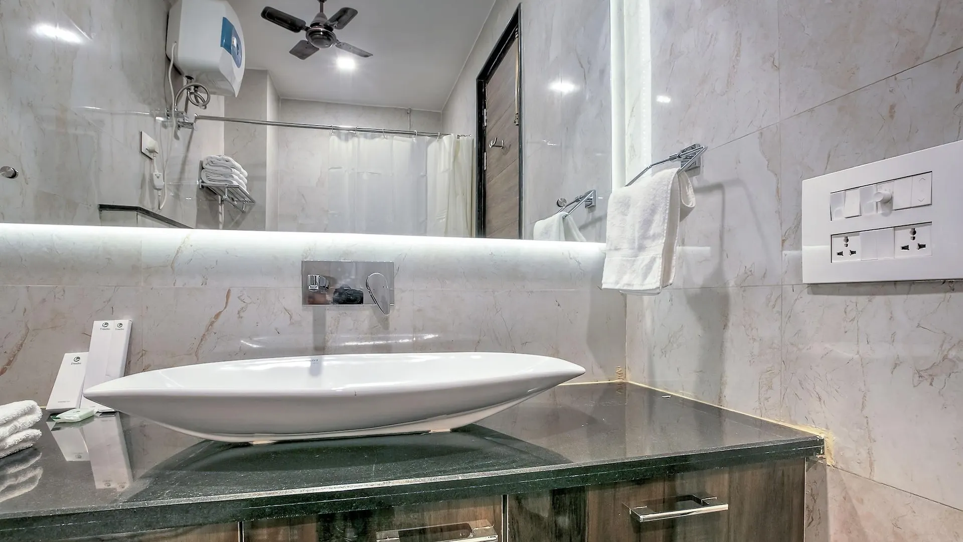 Treebo Southwest Inn Dwarka Delhi  Hotel